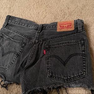 Black Levi’s 501 shorts